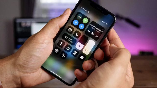 南木林苹果手机维修分享iPhone 12信号差怎么办 