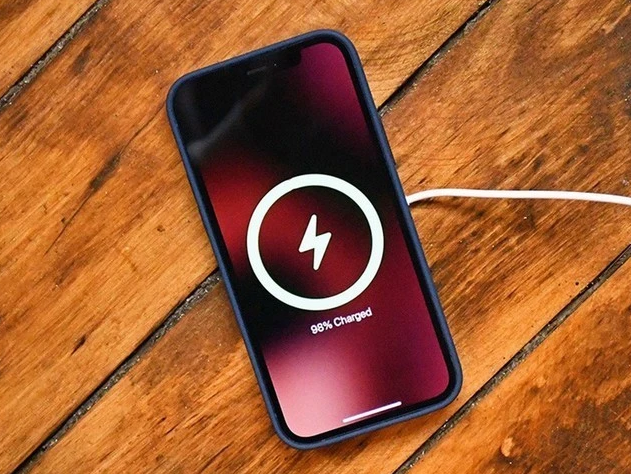南木林苹果手机维修分享iPhone 12可以随便充电吗 